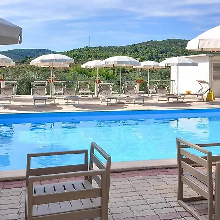 Apartment 1 Bedroom Gorgeous In Vieste
