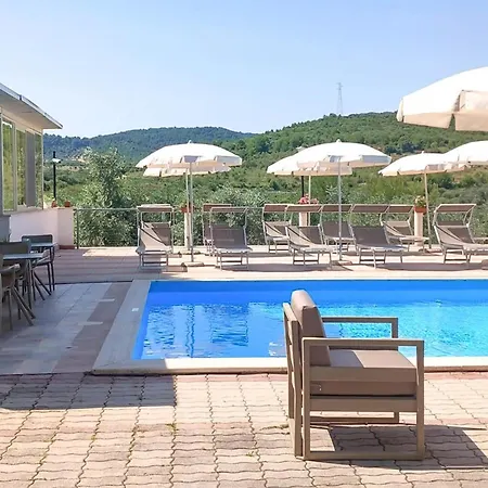 1 Bedroom Gorgeous In *