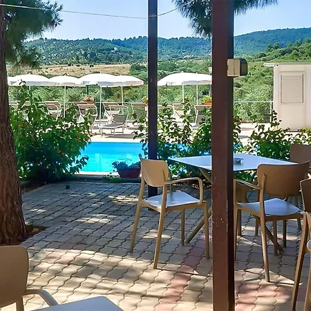 1 Bedroom Gorgeous In